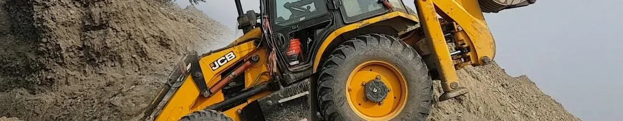 Usługi koparko-ładowarką Konin – wynajem koparki, roboty ziemne