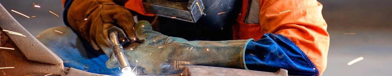 Usługi spawalnicze Płock – Spawacz, konstrukcje stalowe, naprawy