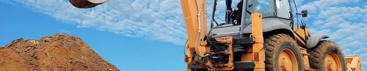 Roboty ziemne Warszawa – wykopy, niwelacja i przygotowanie terenu