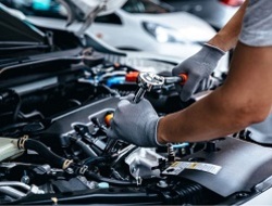 Mechanik samochodowy Kraków – warsztat, serwis i naprawa samochodów