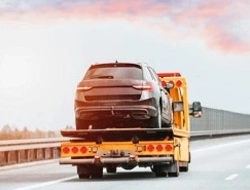 Pomoc drogowa Włocławek – holowanie pojazdów, autolaweta 24h
