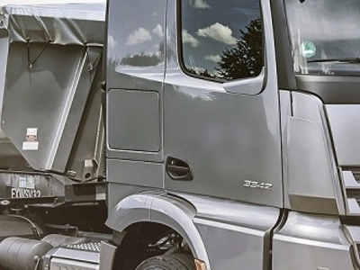Transport wywrotką Szczecin – przewóz ziemi i materiałów sypkich