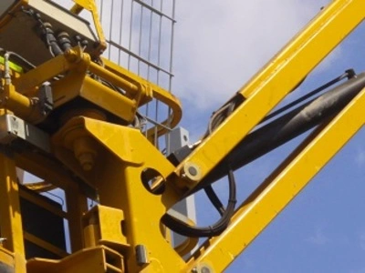 Podnośnik koszowy Włocławek – wynajem i usługi wysokościowe
