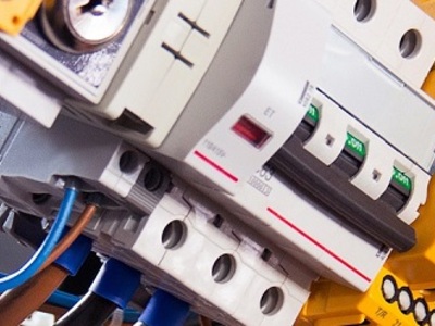 Elektryk Kraków – instalacje elektryczne i pogotowie 24h